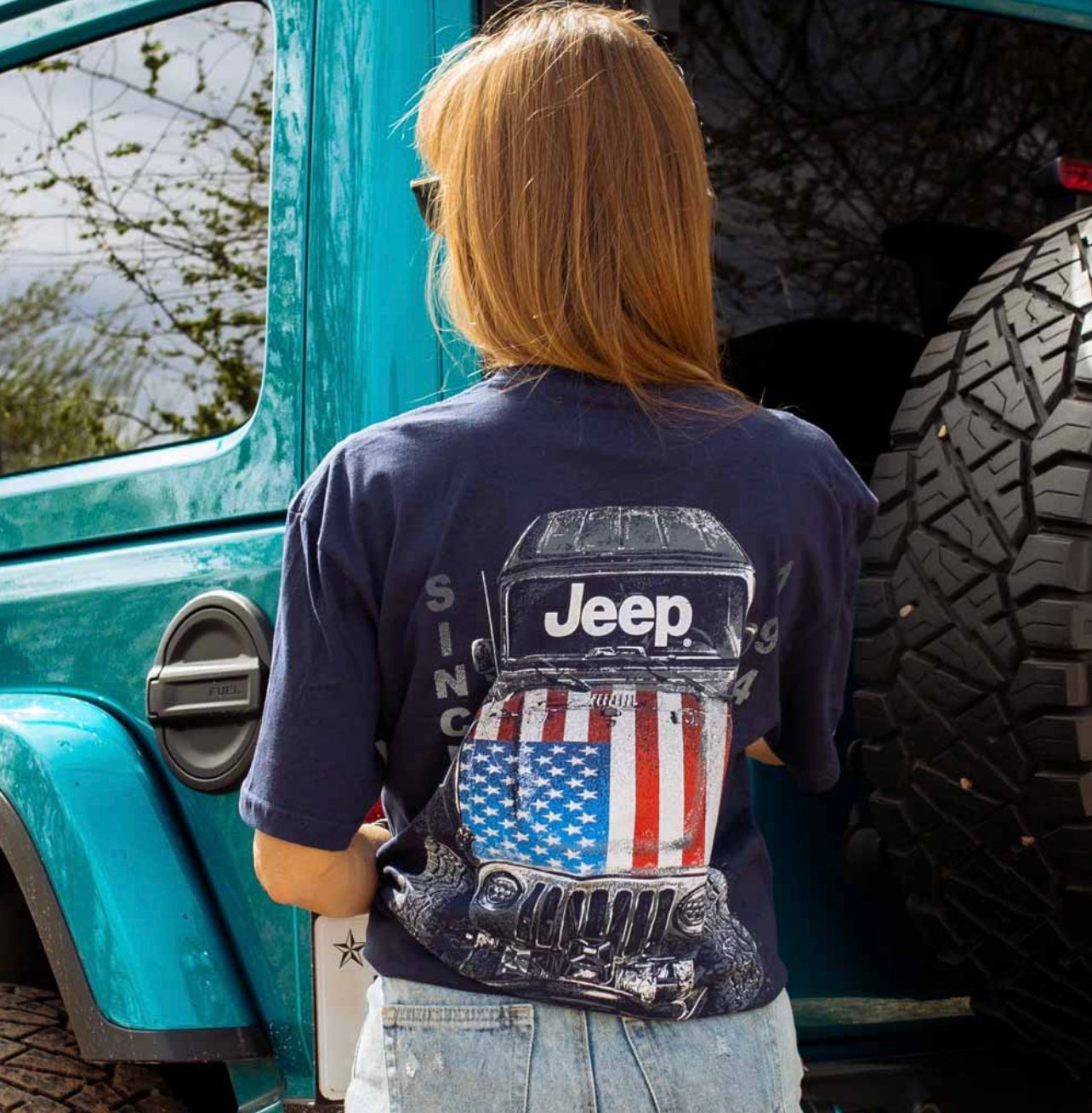 JEEP - BIG USA T-SHIRT
Jeep ® Used Under License © 2023